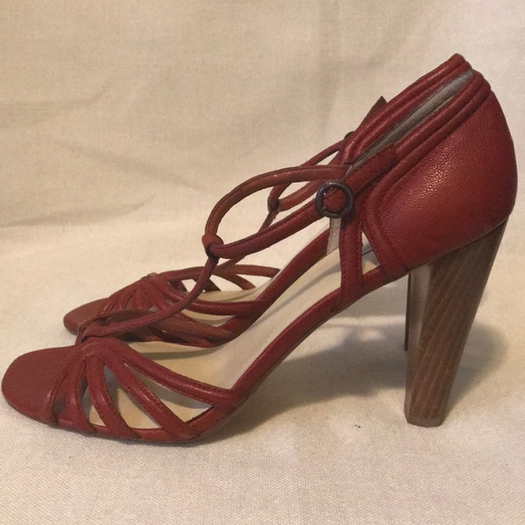 Max Studio Red Leather Strappy Heeled Sandals - Picture 3 of 6